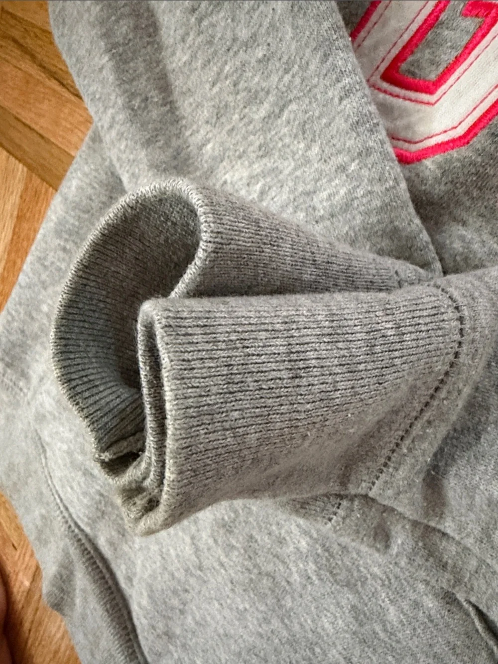 GAP Kids - Grey Hoodie w/ Pink-Embroidered Logo Girl’s Size 8 (Medium)
